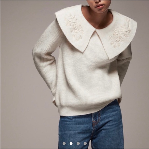 Vintage style Embroidered collar knit sweater. - Picture 2 of 6